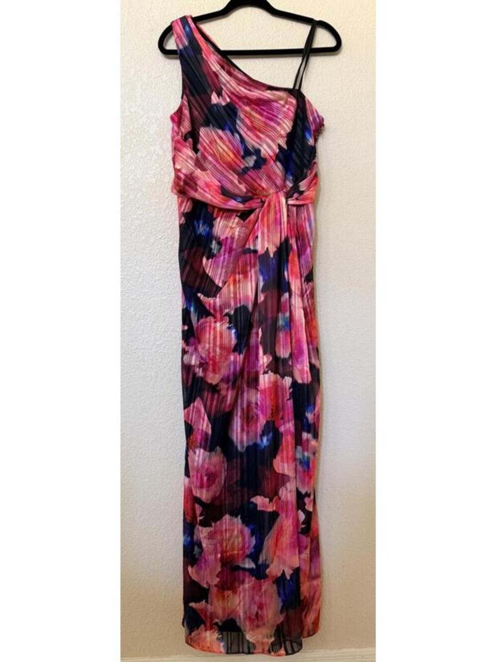 New Adrianna Papell Pleated Floral One-Shoulder Chiffon Gown  Black/Berry Sz 12 - Picture 2 of 10